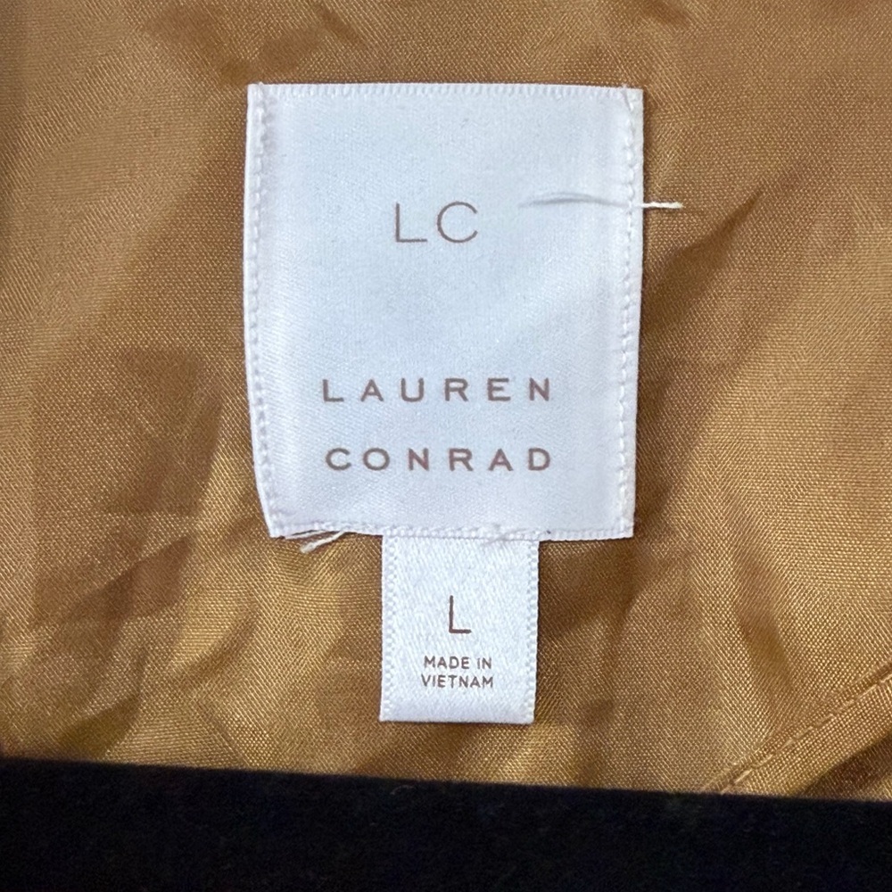 LC Lauren Conrad Camel Belted Trench Dress Pleated Tie Sleeve Pockets Size L - Picture 3 of 8
